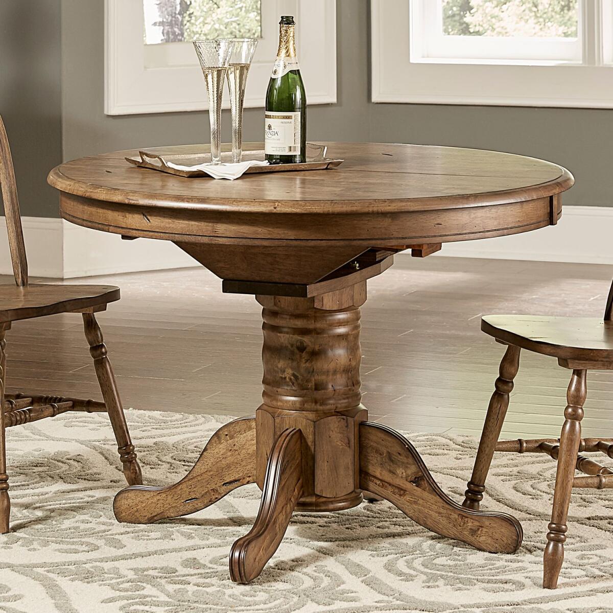 Carolina Crossing Oval Pedestal Table Carolina Crossing Oval Pedestal Table - Image 1