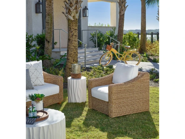 Coastal Living Outdoor Laconia Swivel Chair - Image 3