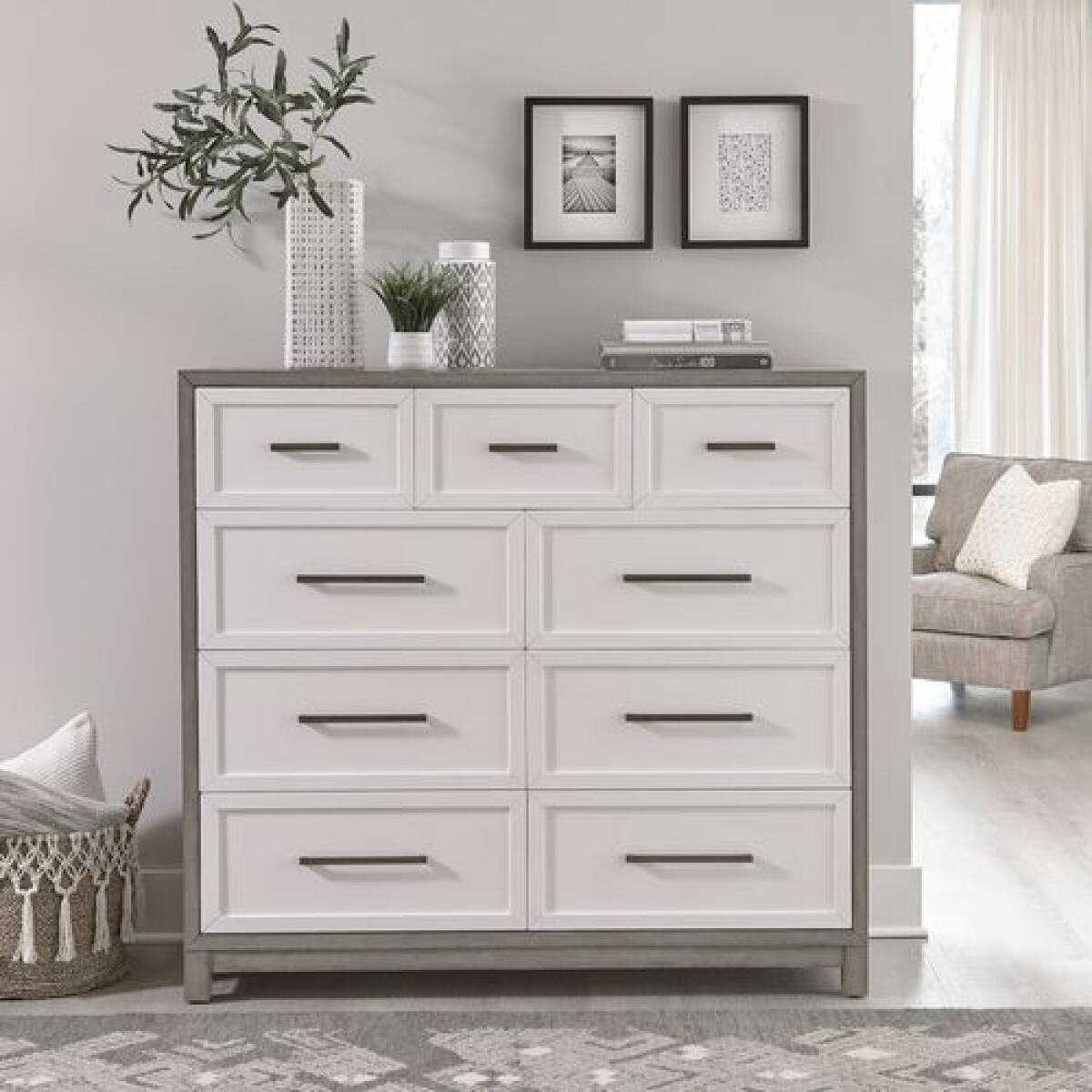 Palmetto Heights 9 Drawer Chesser Dressers Liberty Furniture 2 Palmetto Heights 9 Drawer Chesser Dressers Liberty Furniture 2