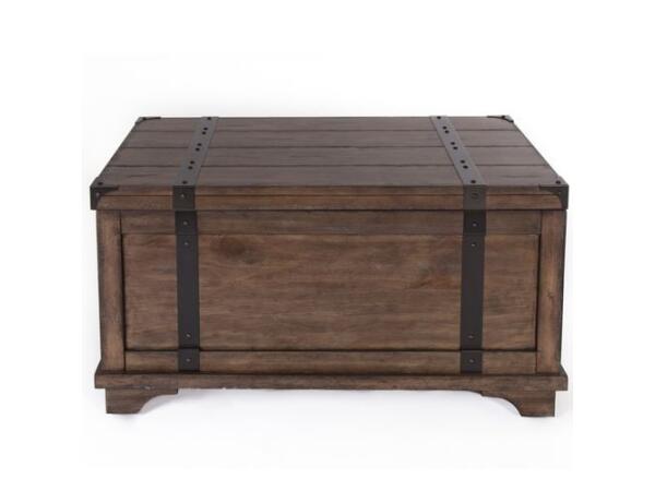 Aspen Skies Storage Trunk Accent Furniture Liberty Furniture