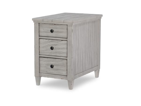 Belhaven Chairside Table Chairside Tables Legacy Classic Furniture