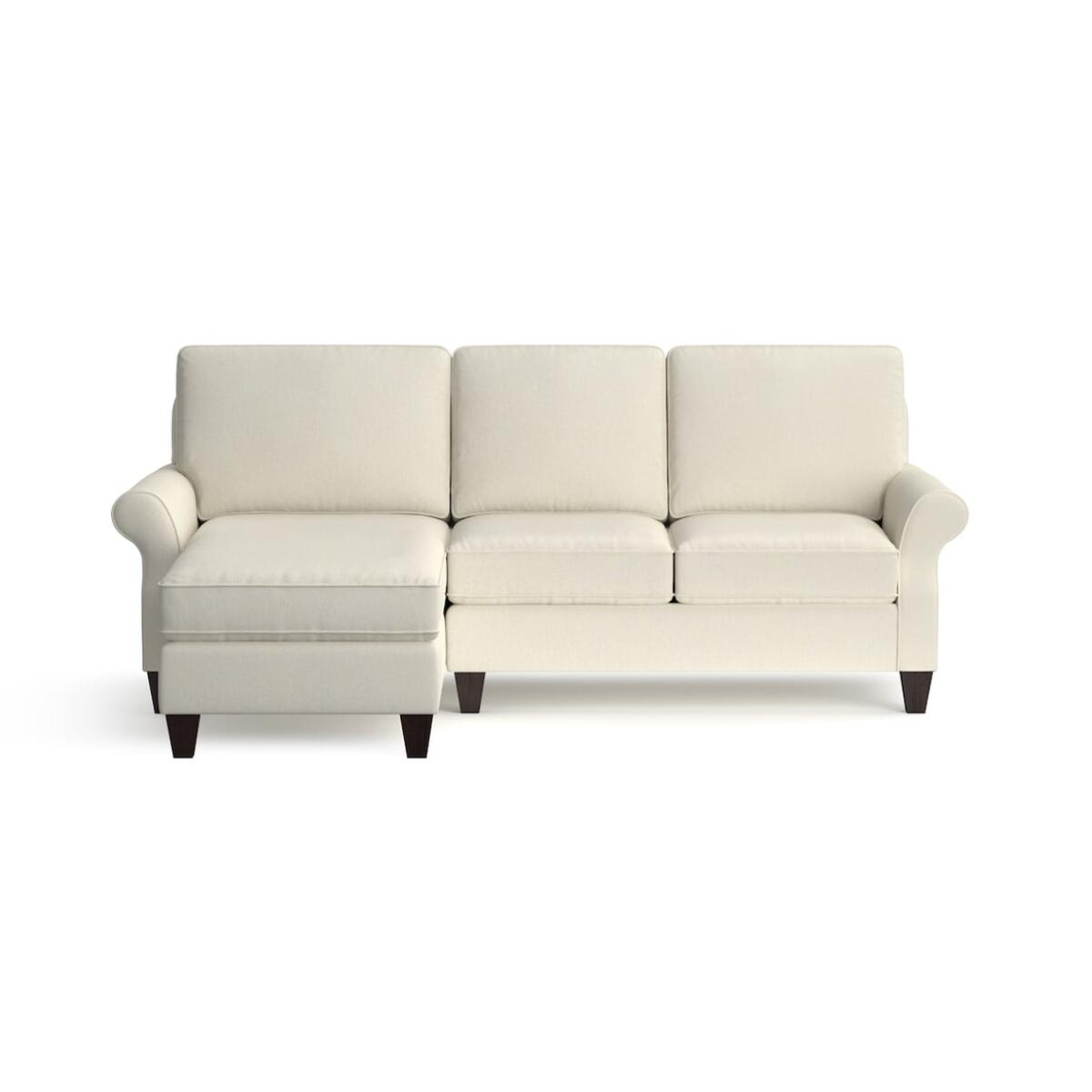 Davenport Small Left Chaise Sectional Sectionals Bassett Furniture 2 Davenport Small Left Chaise Sectional Sectionals Bassett Furniture 2
