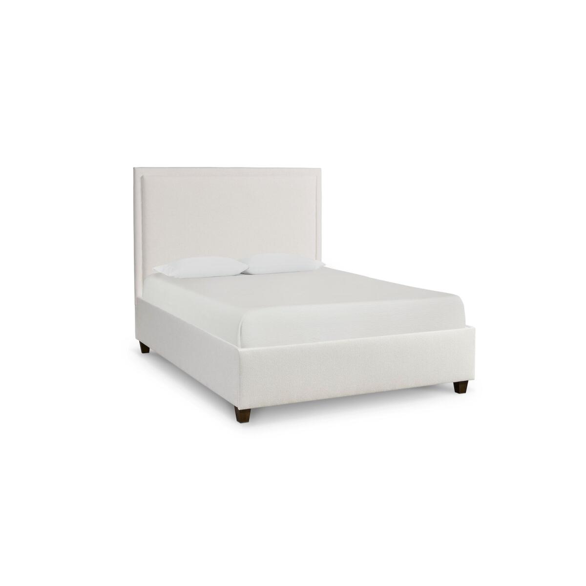 Manhattan Upholstered Bed Beds Bassett Furniture 2 Manhattan Upholstered Bed Beds Bassett Furniture 2