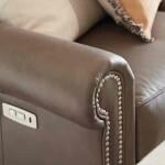 Magnificent Motion Reclining Leather Sofa - Image 4