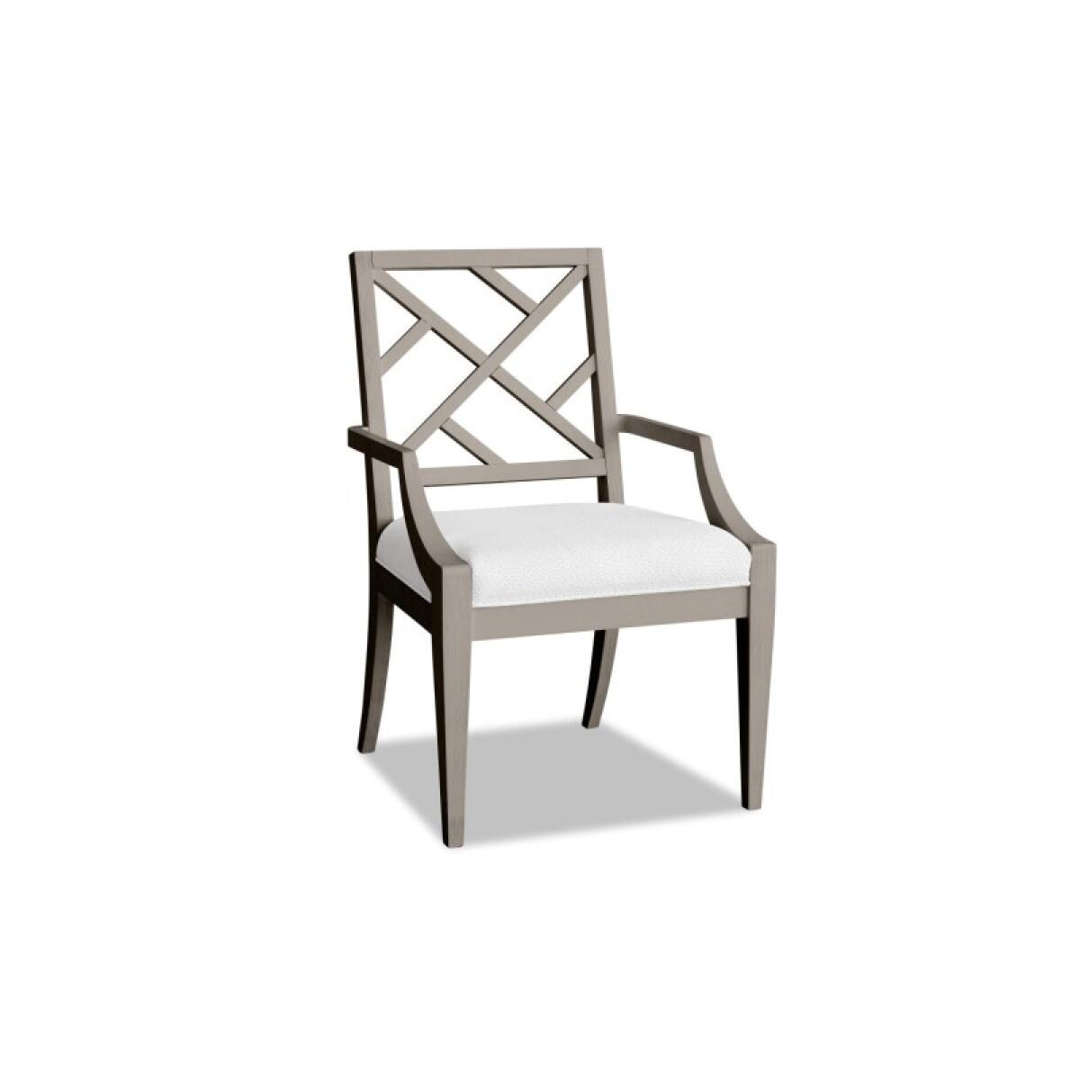 00546a49879b6c8b84a7f7448e372173 Arm Chair - Image 1