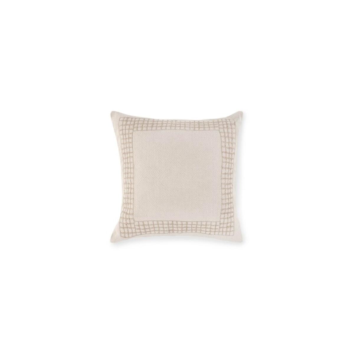 00db3dd4173a3199853884d670c5f083 Marina Natural Pillow - Image 1