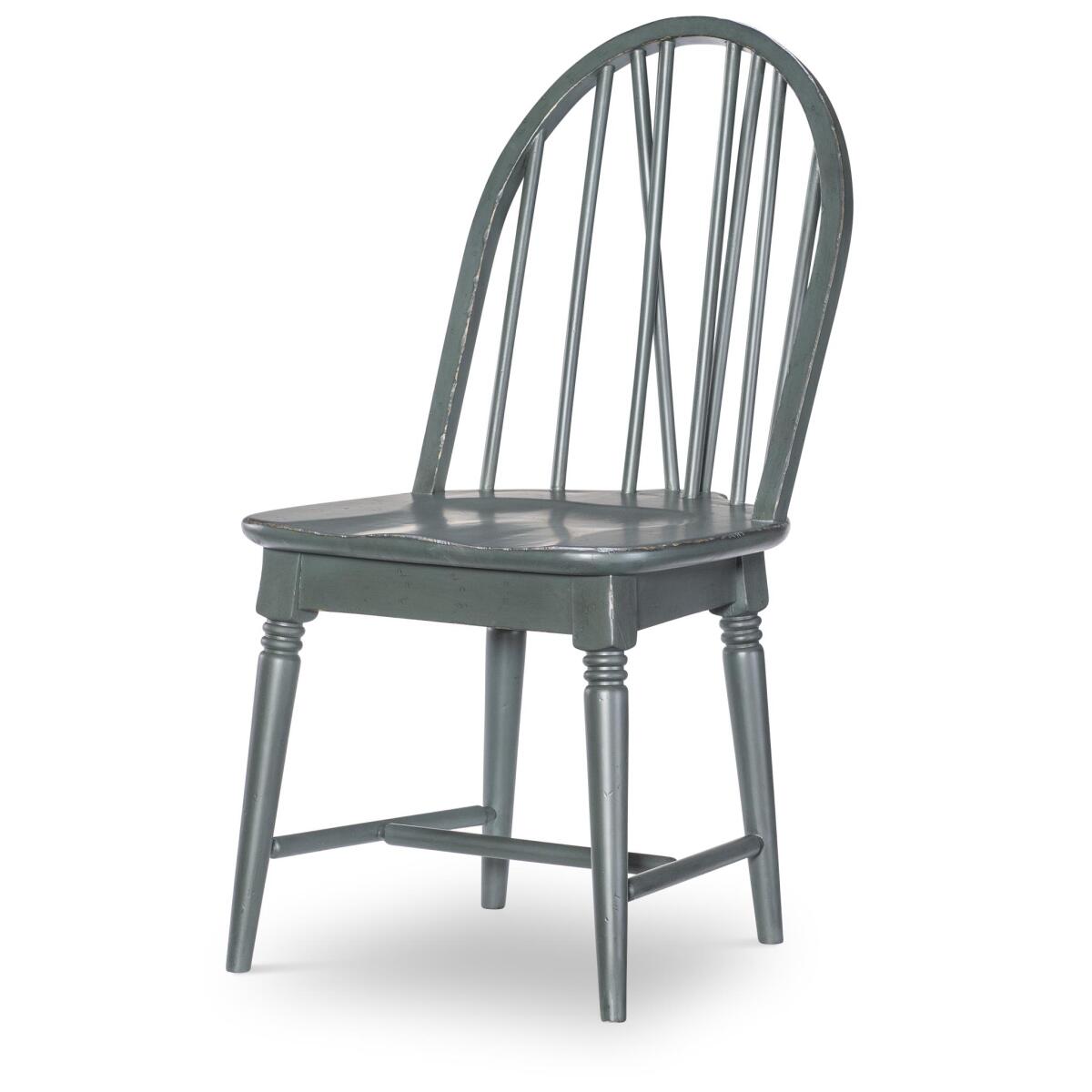 045fcf71cf44452ae1d8114bb6ac133f Windsor Side Chair V Shape - Image 1