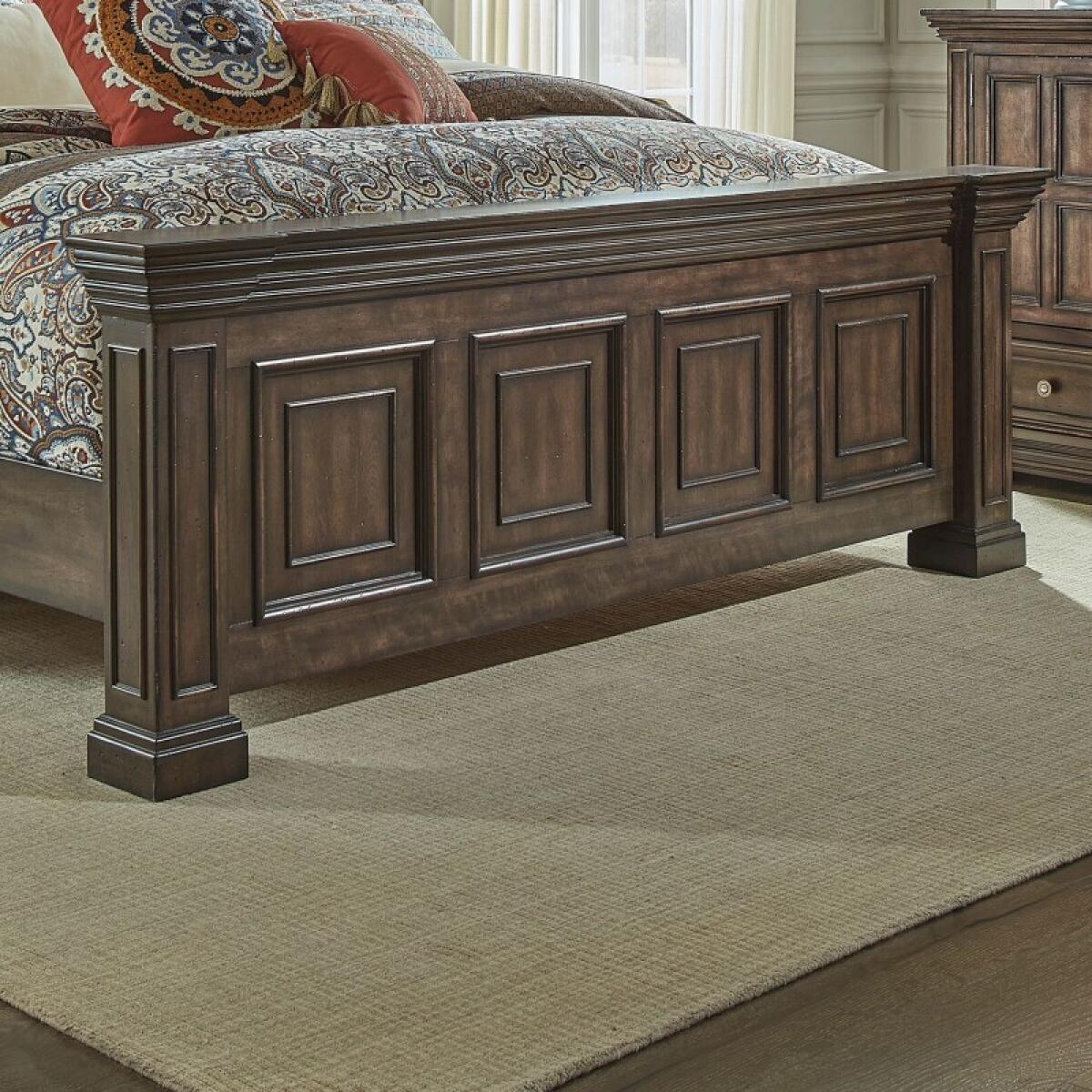 060fe3c33c11212b56484574008ba288 Queen Mansion Footboard - Image 1