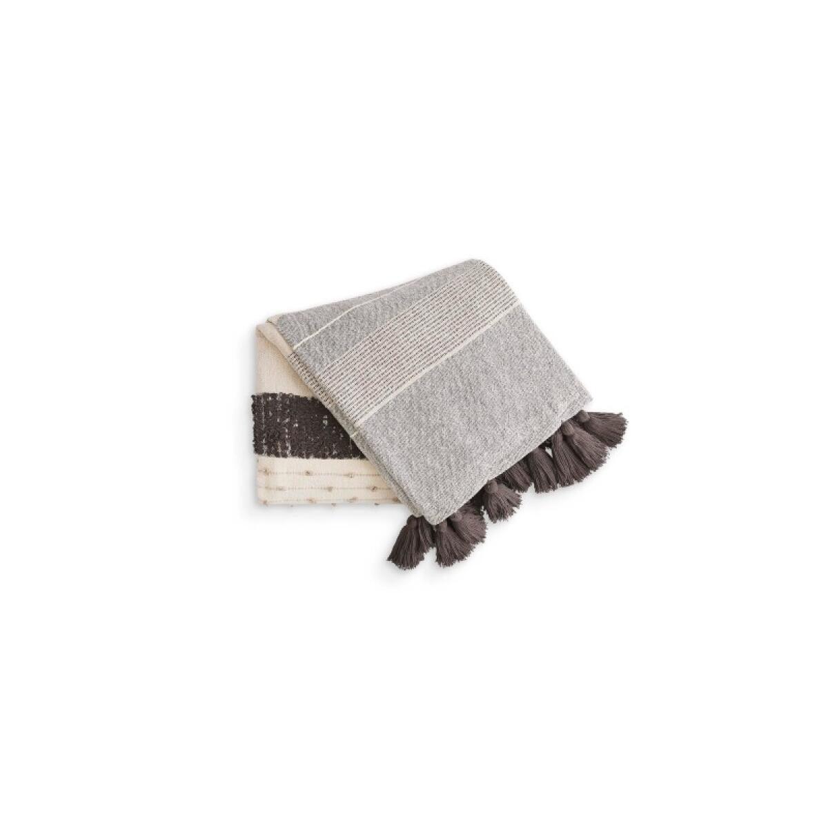 Notre Pepper Throw Throws Bassett Furniture 2 Notre Pepper Throw Throws Bassett Furniture 2