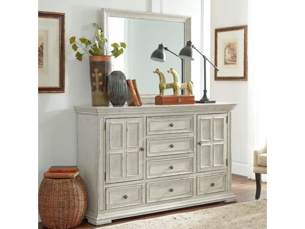 Big Valley Dresser & Mirror Dressers Dressers