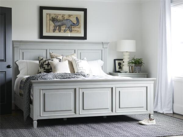 Summer Hill Queen Panel Bed