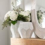 Medallion Glass Vase - Image 6