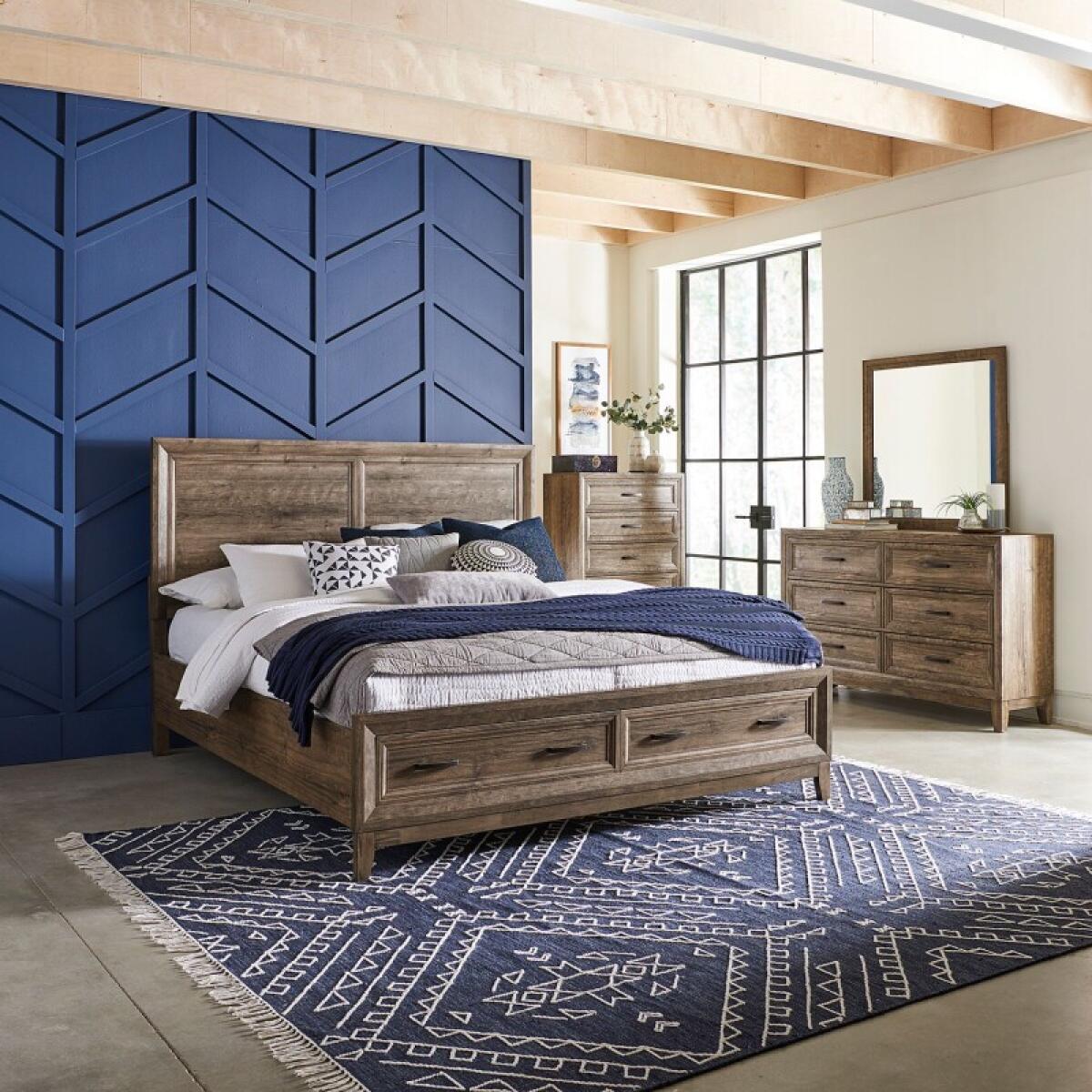 14232a48aa4ea04b29bfac08586c3172 Queen Storage Bed, Dresser & Mirror, Chest - Image 1