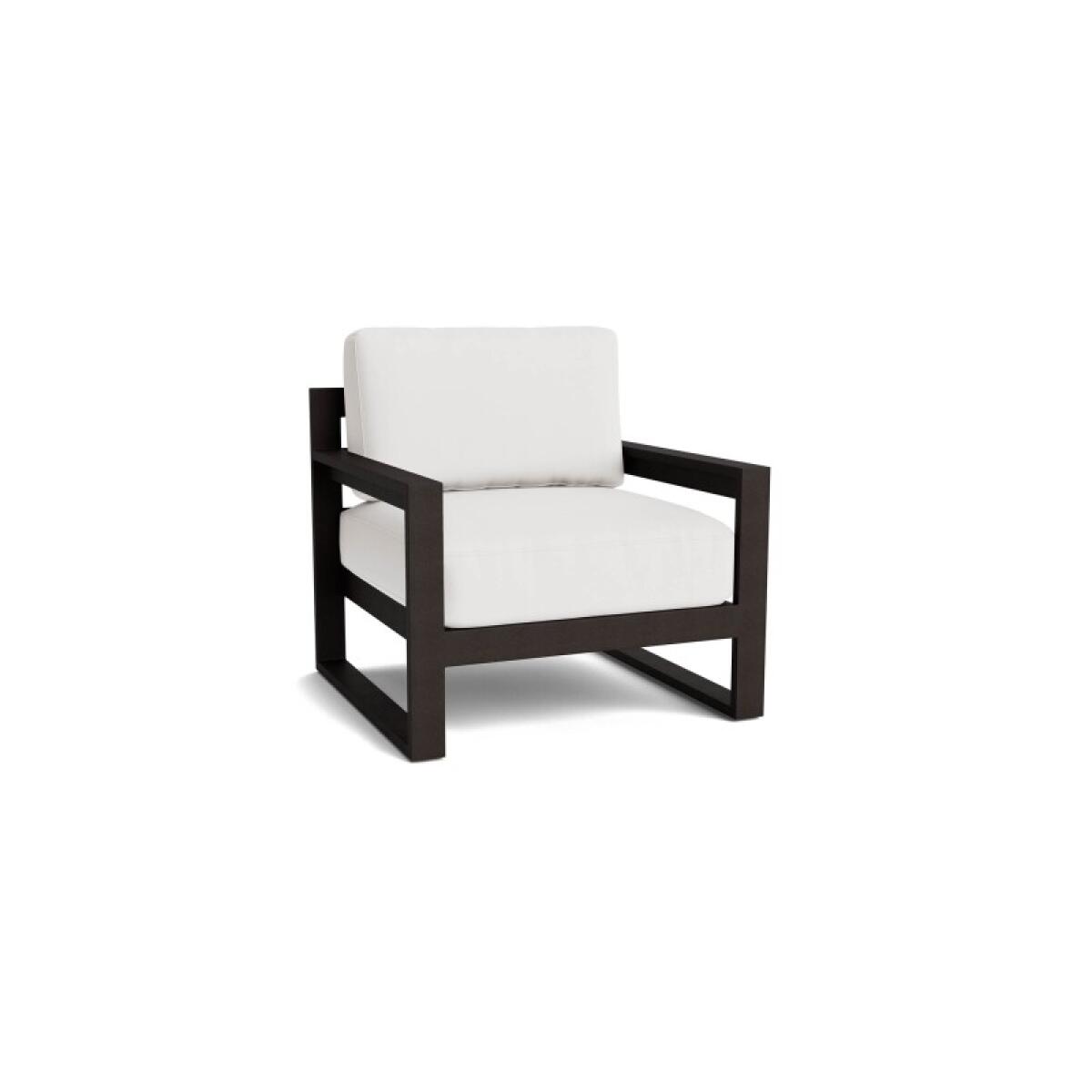 Bonavista Outdoor Track Arm Lounge Chair Outdoor Chairs Bassett Furniture 2 Bonavista Outdoor Track Arm Lounge Chair Outdoor Chairs Bassett Furniture 2