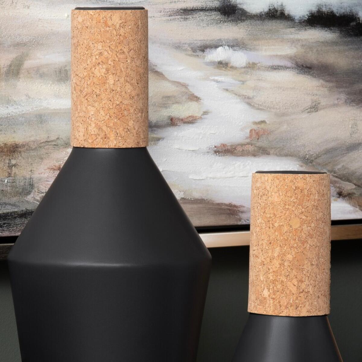 1d9683ef8953f57d0942494f806b3a1d Large Jules Vase - Image 1