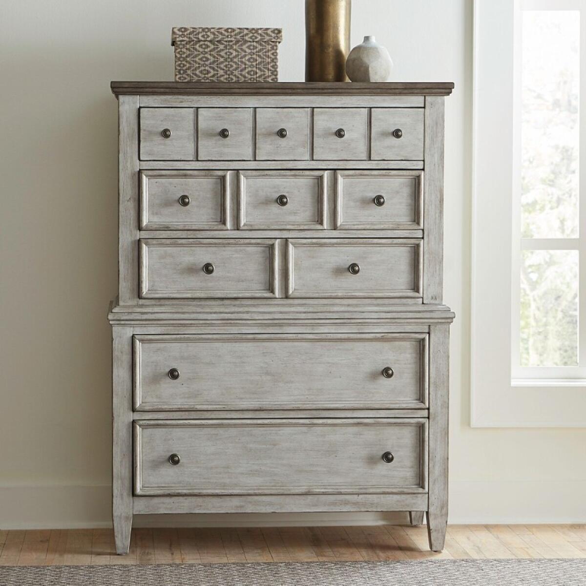 2741158519bc9f600a663f2a29610cc3 Heartland 5 Drawer Chest - Image 1
