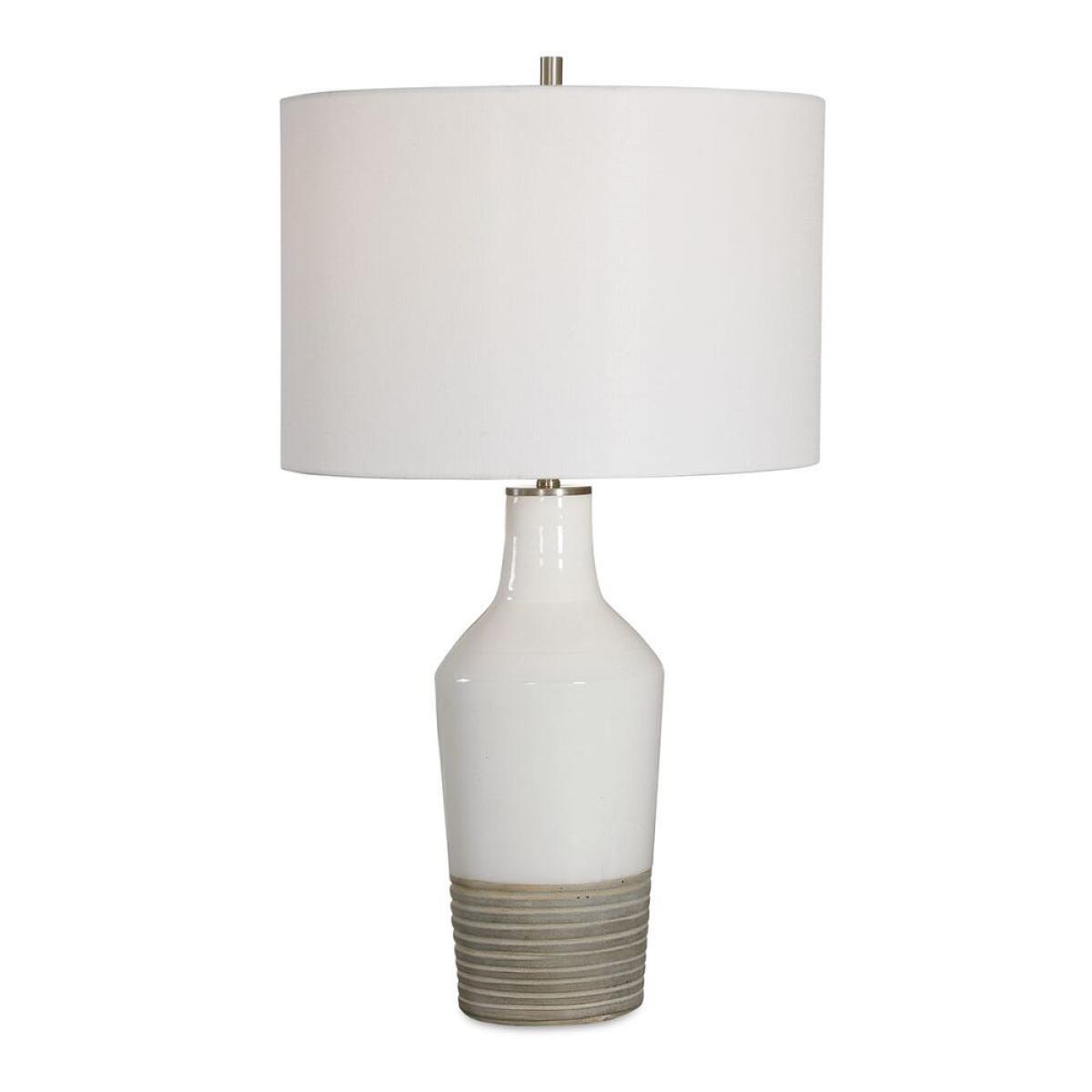 3affbed1ce54fbeabacedc407d66648d Dakota Table Lamp - Image 1