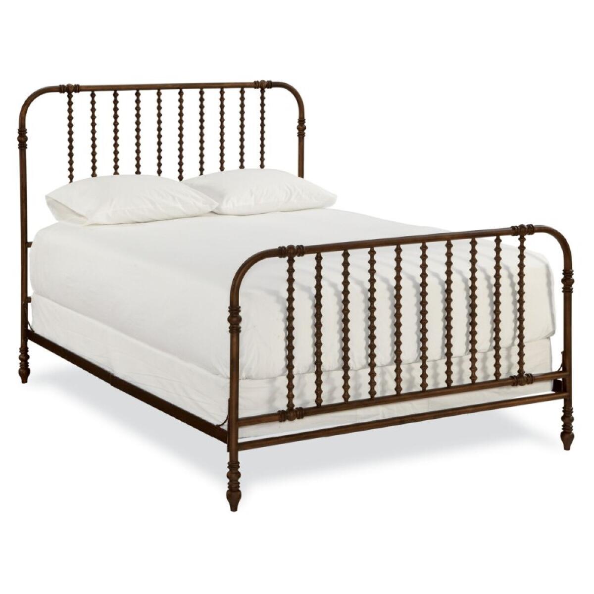 3e87dd205b6ff9b960699a52d7965fff The Guest Room King Bed - Image 1