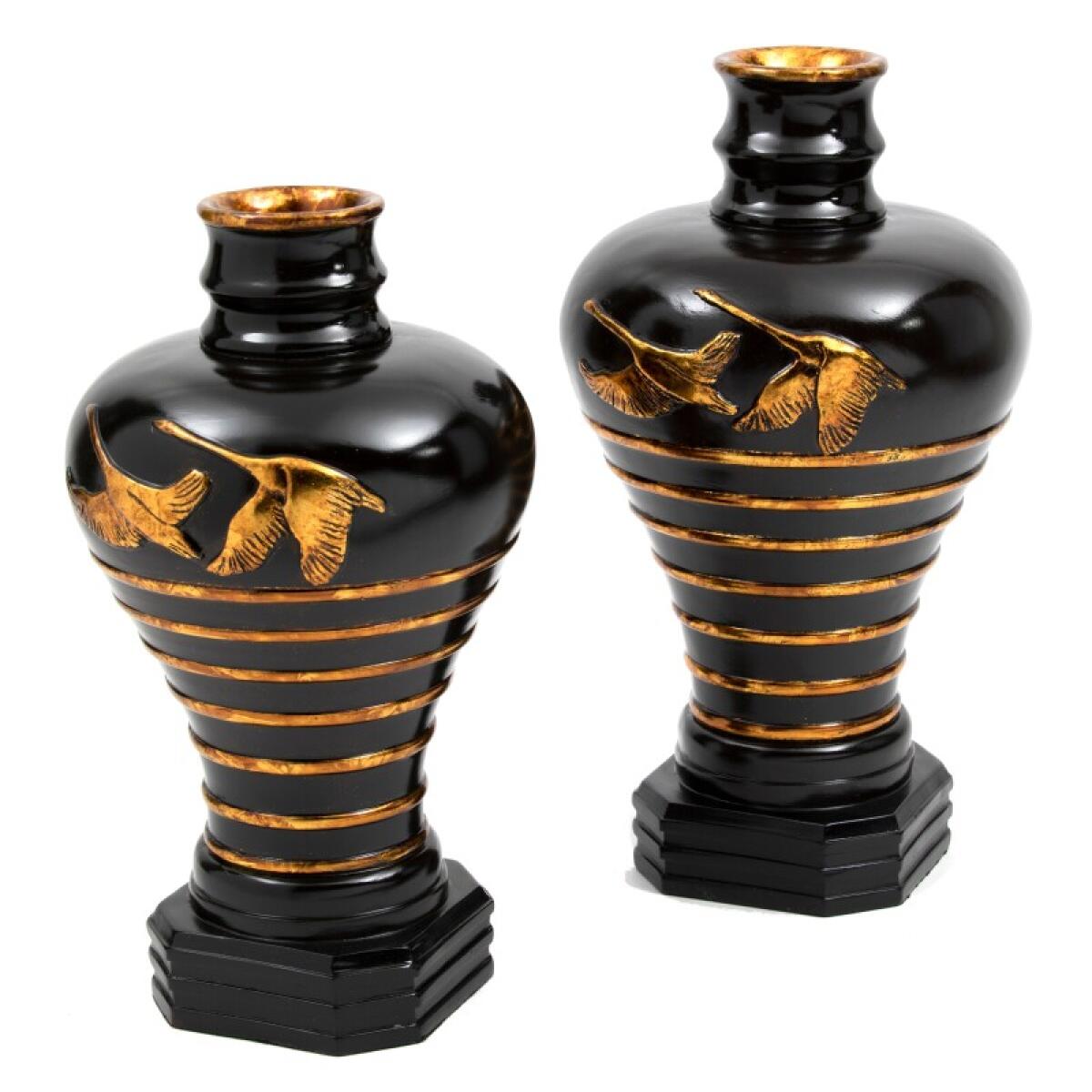 43c1b6e5e44ed6edca06964919219563 Rising Swans Vases - Image 1