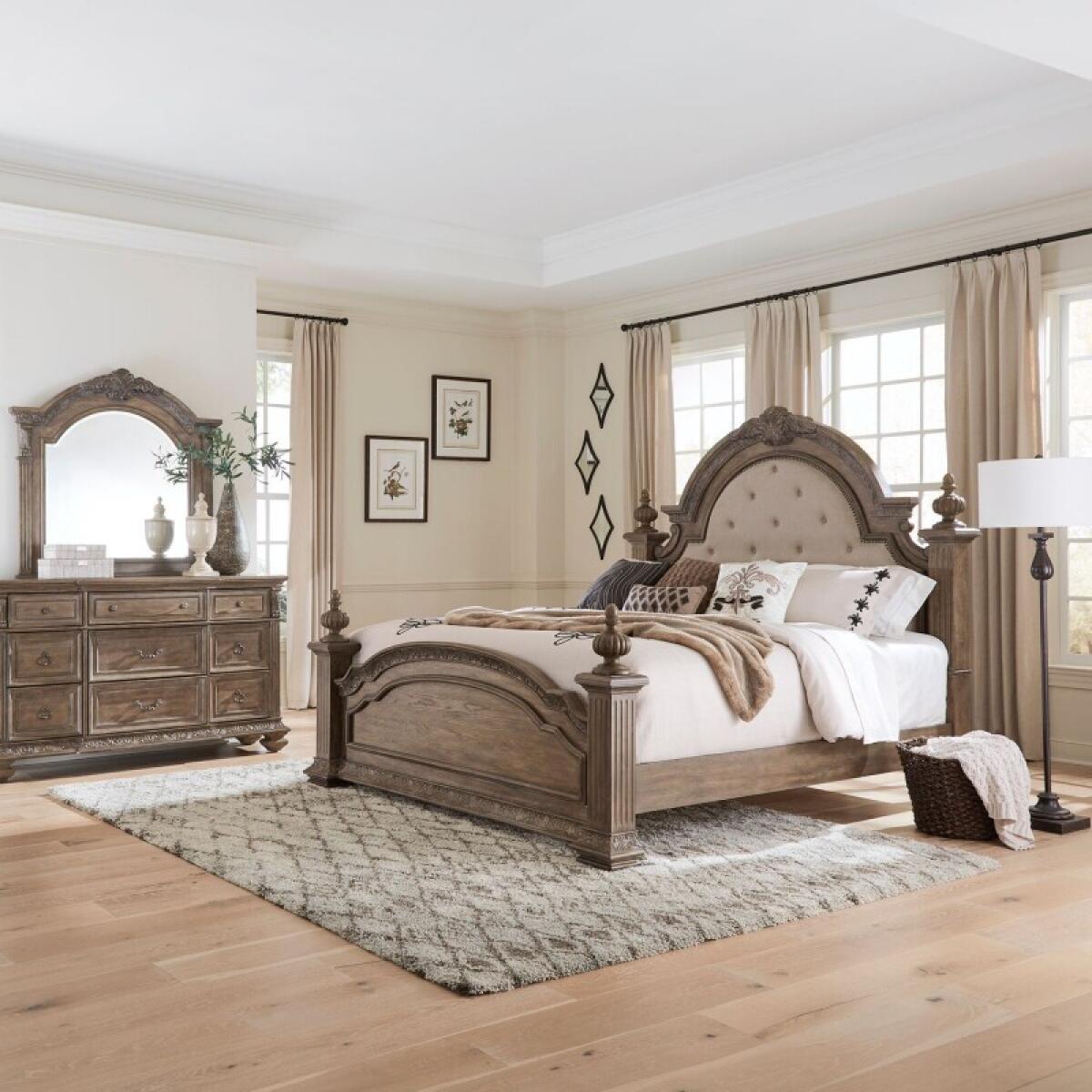 4a364c44c5b66e50586d83fef5f891fb Queen Poster Bed, Dresser & Mirror - Image 1