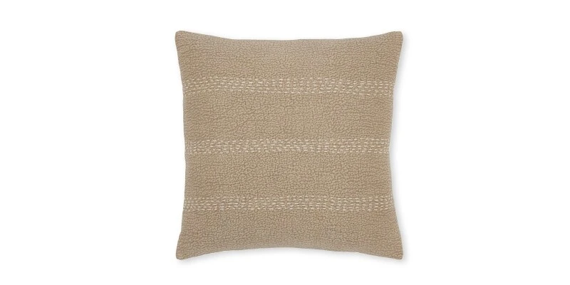 5bc54cc06ed4ff2a8459903092e03f55 Trenton Pillow - Image 1