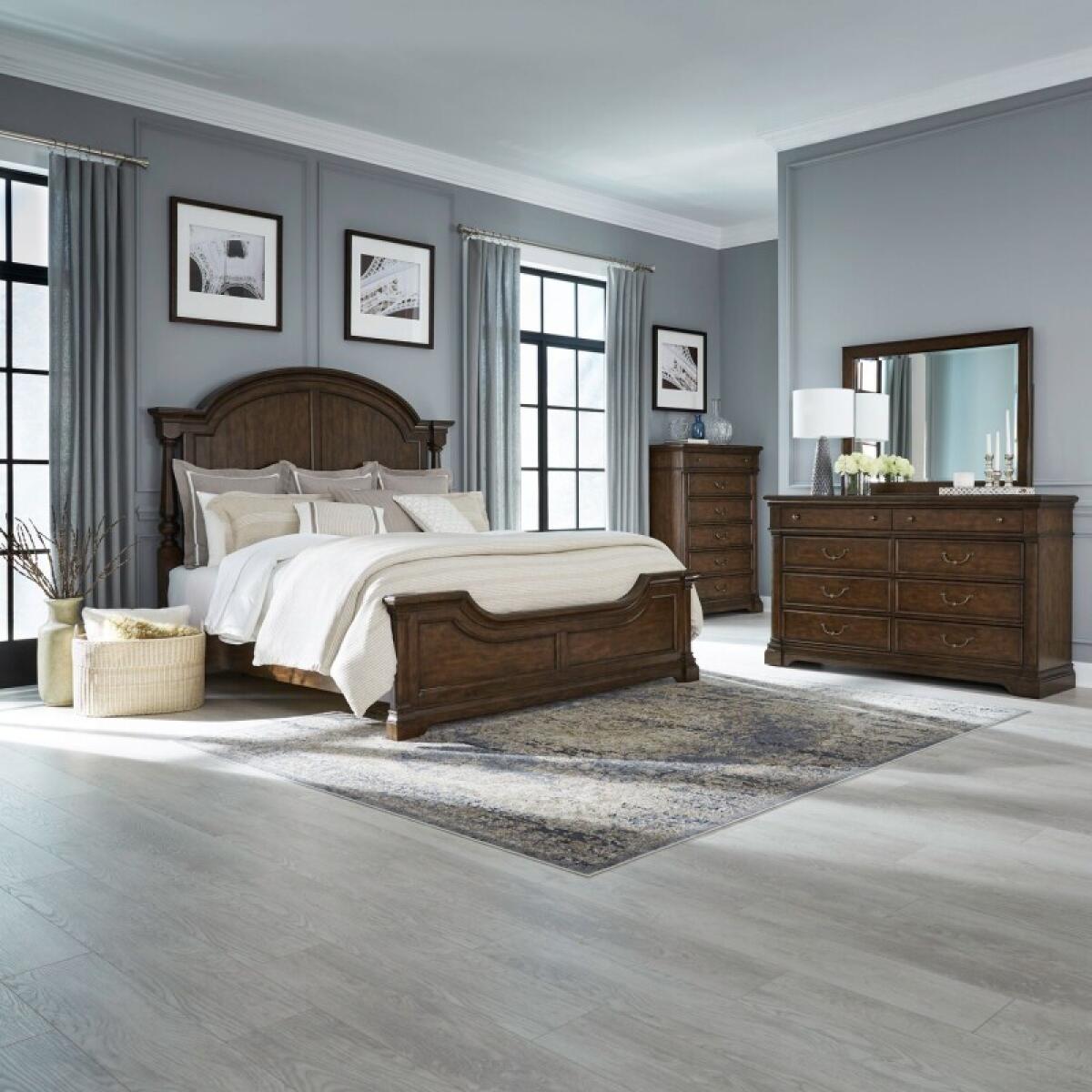 5e98b018ed03a5636719df9761ef2586 King Poster Bed, Dresser & Mirror, Chest - Image 1