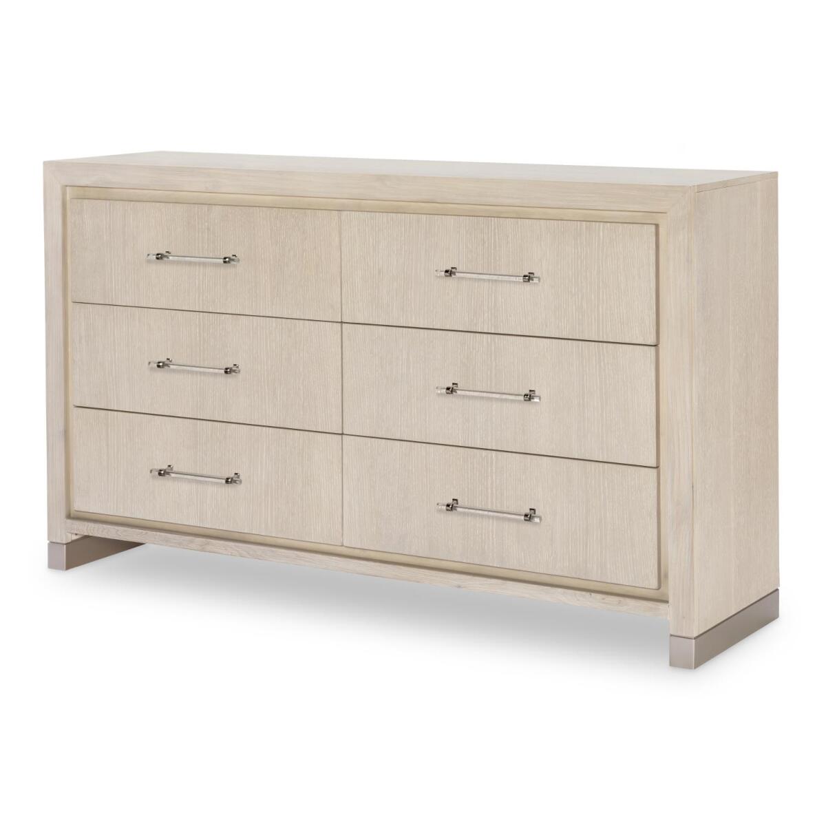 60391d4451b416508ecde5881b86fed0 6 Drawer Dresser - Image 1