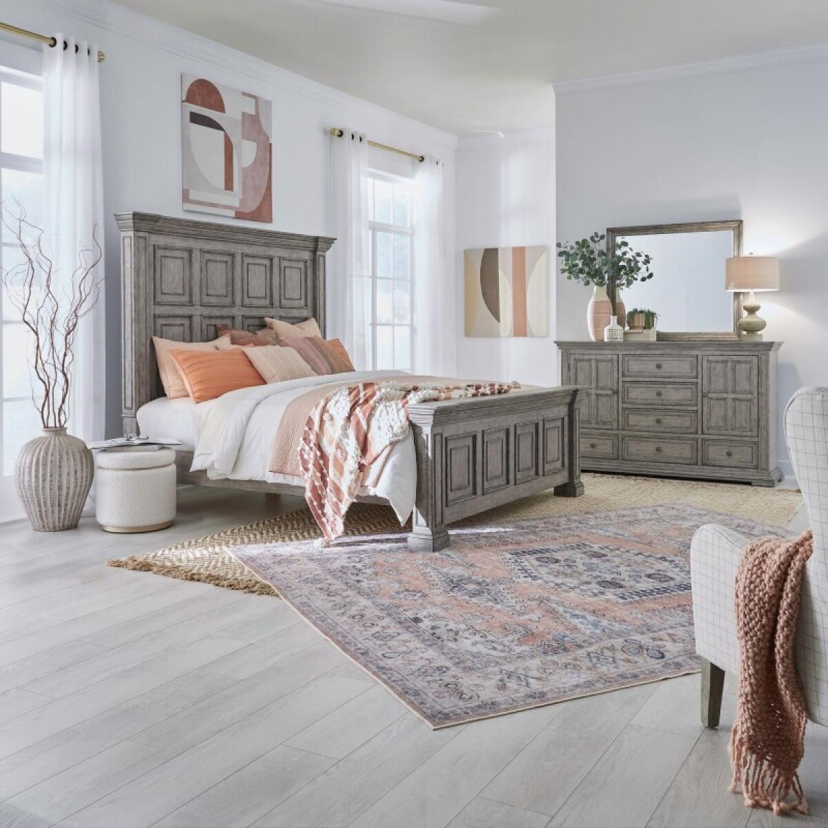 66aebfc30e1a215f369e73b465f6e352 Queen Panel Bed, Dresser & Mirror - Image 1
