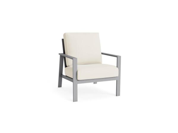 Morris Outdoor Lounge Chair Outdoor Chairs Bassett Furniture