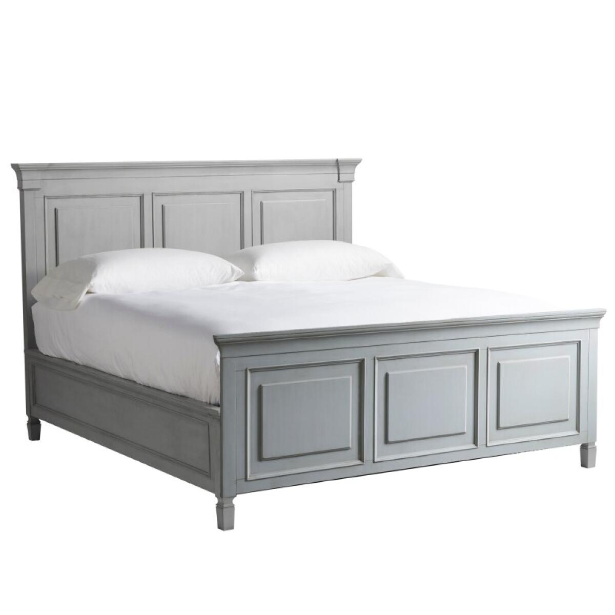 6bd71e705d4531583cc1f3625e842f07 Summer Hill Queen Panel Bed - Image 1