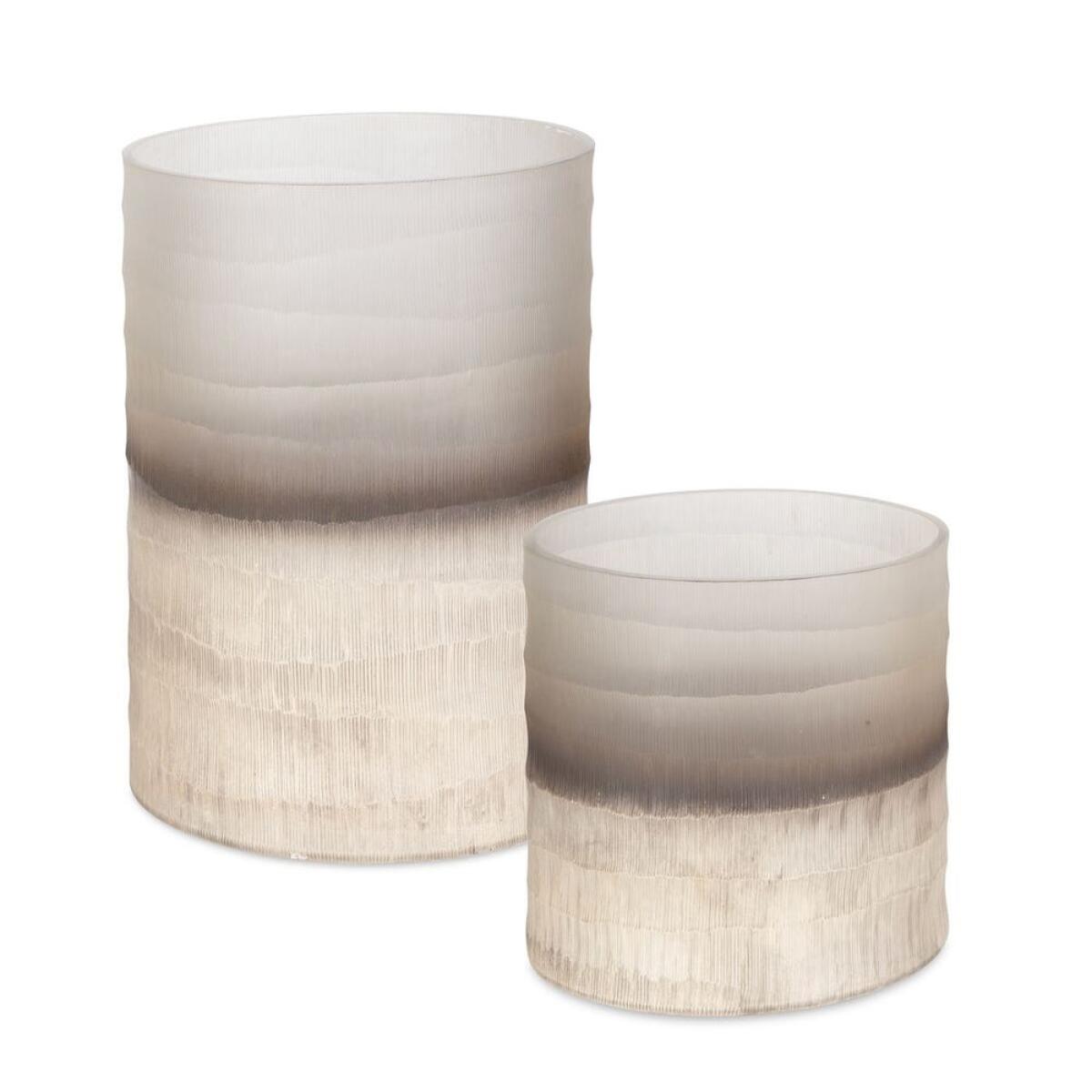 6f5c5e021cfb75e5ec581a99ff667abc Ombra Vases, S/2 - Image 1