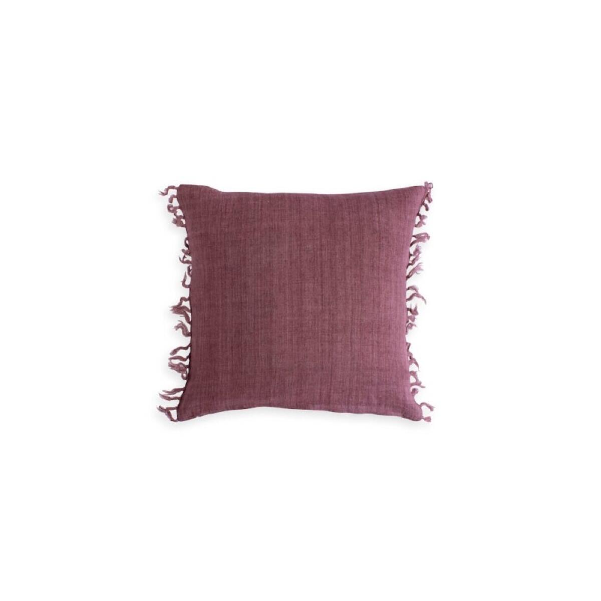 73802cedf7fdfe62cb7a809c40d29289 Majere Pillow - Image 1