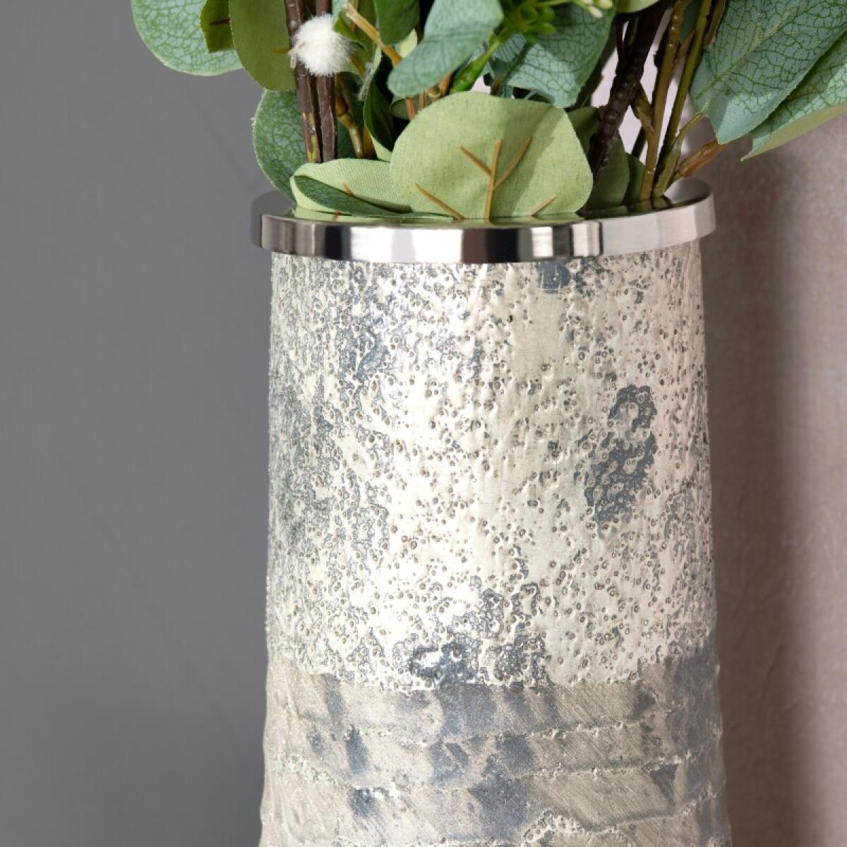 75314db5396e00379423dd5fa515badd Medium Varaluz Vases - Image 1