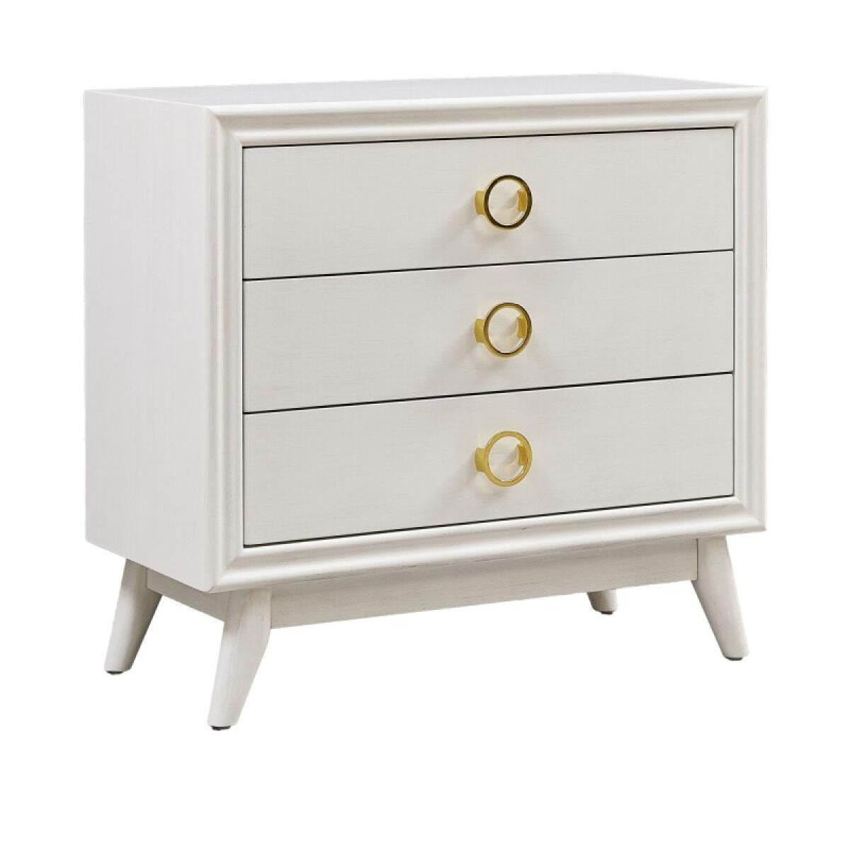 7bb1faf9439316fc9ba1a38f9c24da32 Pomeroy Ivory Chest - Image 1