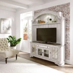 Magnolia Manor Entertainment Center