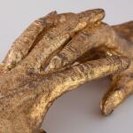 Hold My Hand Sculpture - Image 4