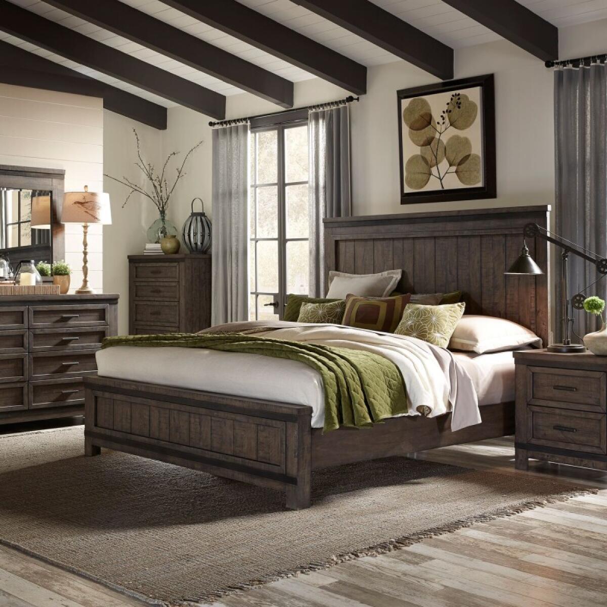 8ba2baa67c718da73098e1a2ab6954c4 Thornwood Hills Queen Panel Bed, Dresser & Mirror, Night Stand - Image 1