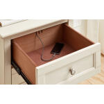 Northlake 3 Drawer Nightstand - NRLWT5750 - Image 3