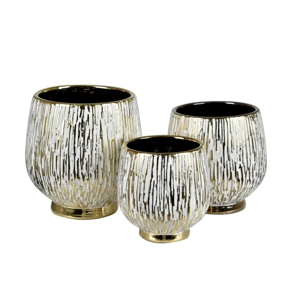 94aae4d01db25275939a4497b92dbde4 Dozier Vases - Image 1
