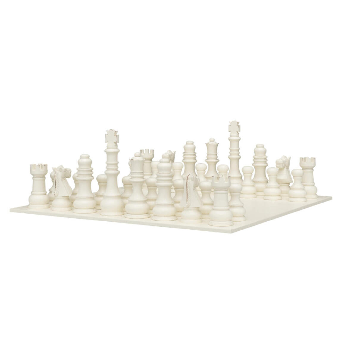 99b7824bb8b73447a72cf35fefd29967 Gentlemen's Club Chess Set - Image 1