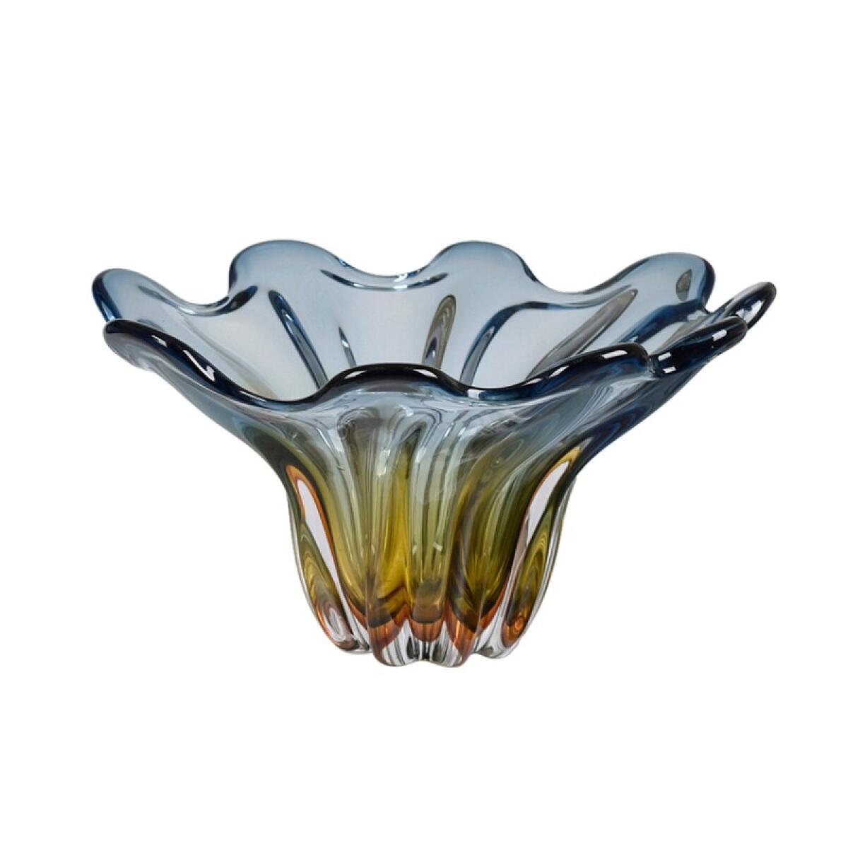 a0e0178671b419bf88dd561b364c7d41 Small Pheonix Bowl - Image 1