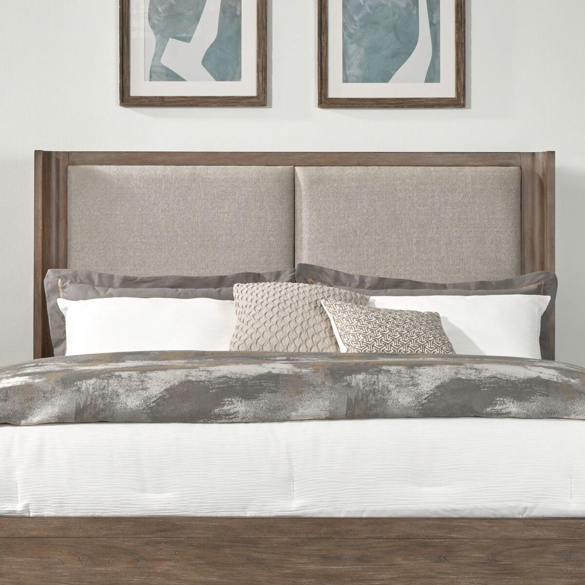 a3f4cd8384e3bdeae2c08b5278739c6d King Uph Shelter Headboard - Image 1