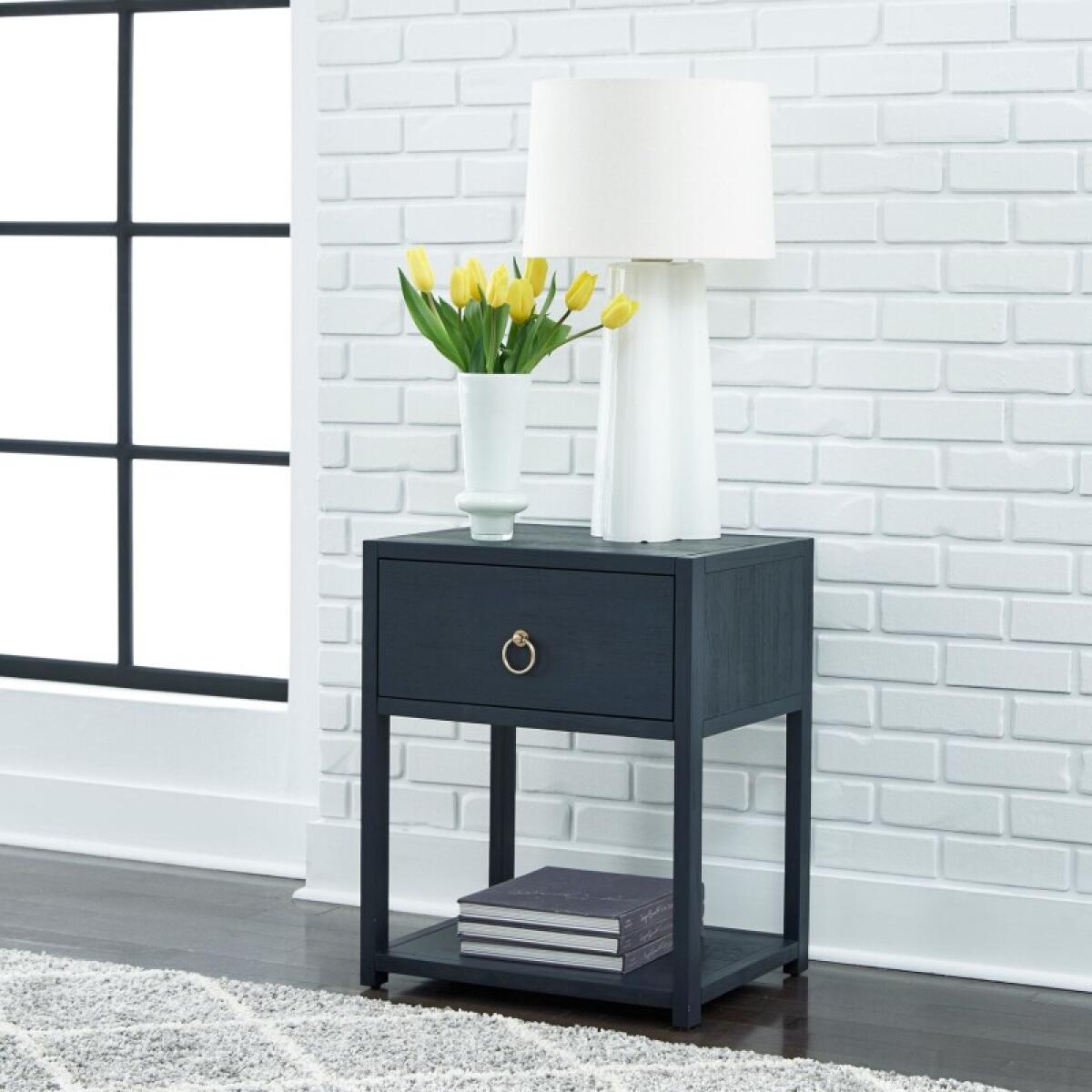 a4b4b23729b5fc4dddf2c792e44647c4 East End 1 Shelf Accent Table - Image 1