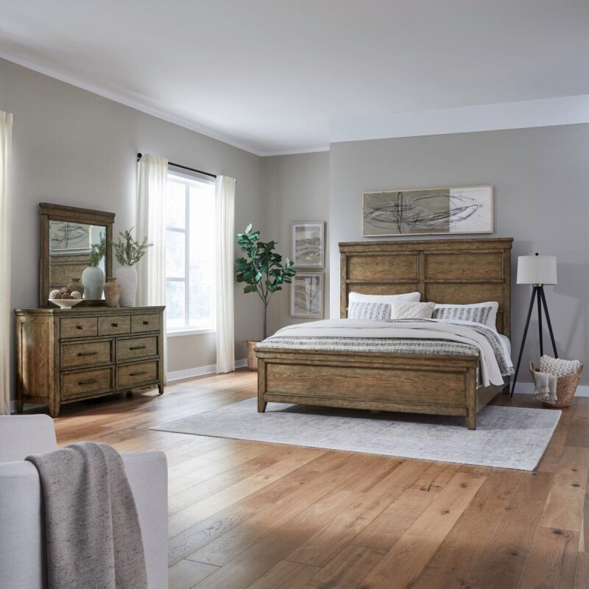 a712cca7dd89430186e3e2cb299dad2b Carolina Park Queen Panel Bed, Dresser & Mirror - Image 1