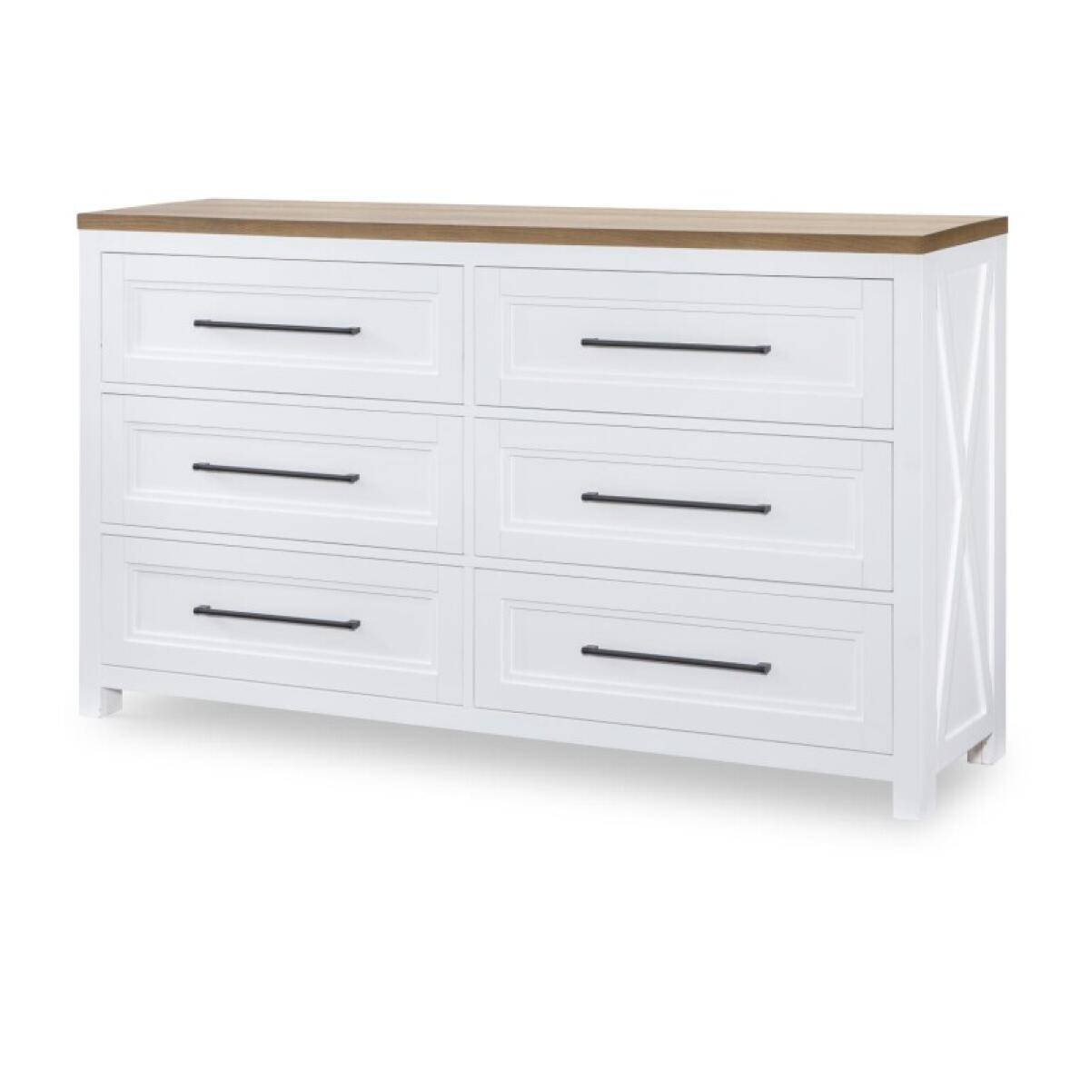 a8be8e781ae6788dbbdd4d5368e41fb4 1561 Franklin BR Dresser - Image 1