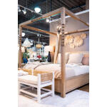 Cholet Poster Bed - Image 9