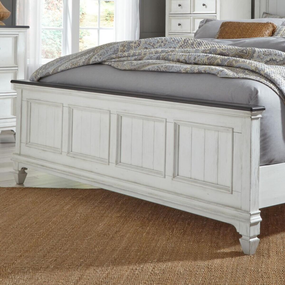 ab985b9bb9e8c82cd5d4cd05d951ec30 Queen Panel Footboard - Image 1