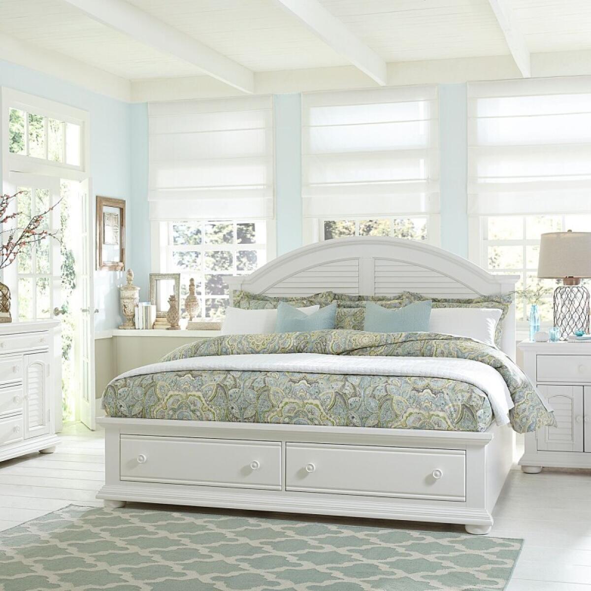 add6b5f73545c606e17be78dde46ce3b King Storage Bed, Dresser & Mirror, Night Stand - Image 1