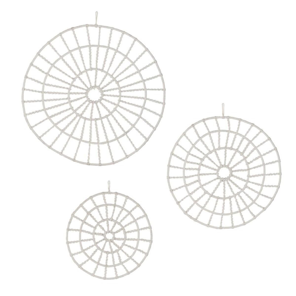 b0323ae186d6cbd2ba05343ca3ce3be2 Leo - Image 1