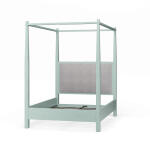 Luna Poster Bed